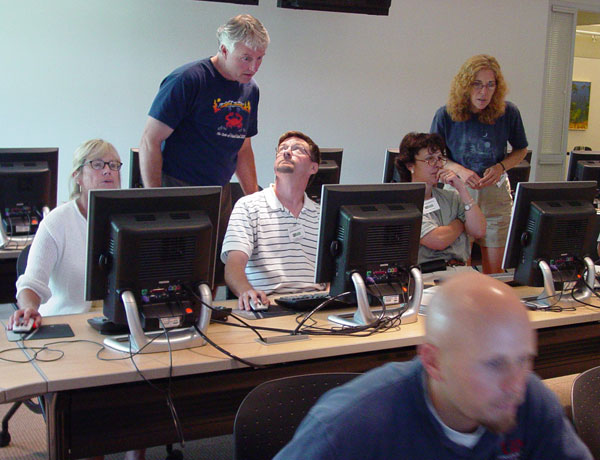 NatureMappers using computers